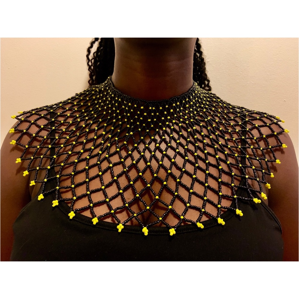 Exquisite Detailed Neck Piece